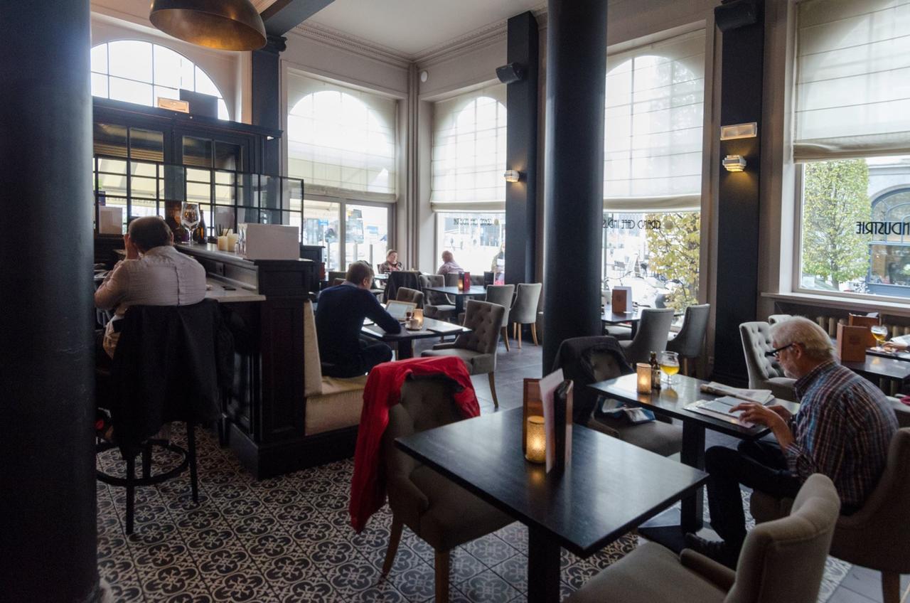 Hotel Industrie Leuven Zewnętrze zdjęcie